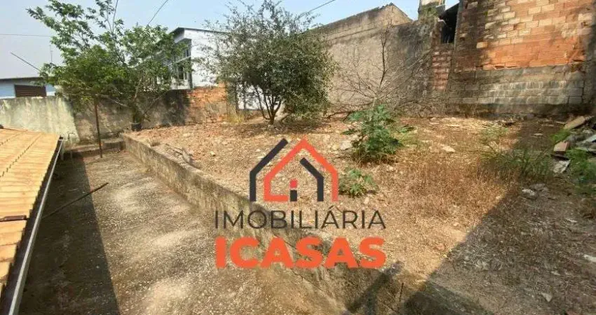Casa para venda, com 03 quartos, bairro Lago Azul - 2ª Seção - Ibirité - MG
