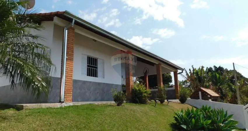 Chácara com Acesso Rápido à Rodovia Castelo Branco na cidade de Mairinque.