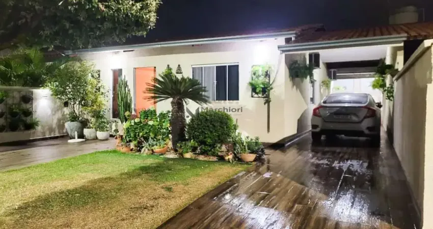 Casa para Venda em Goiânia, Setor Empresarial, 3 dormitórios, 1 suíte, 2 banheiros, 3 vagas