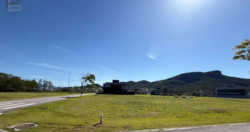 Terreno à venda na Rua das Gardênias, Pedra Branca, Palhoça