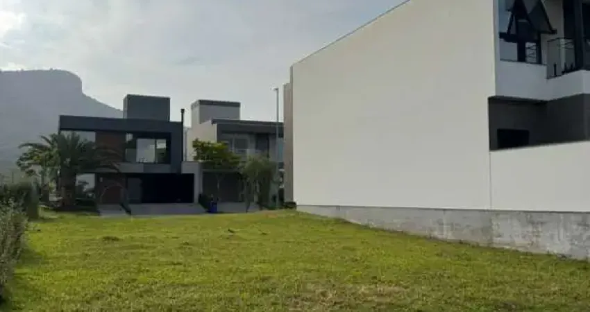 Terreno à venda na Rua Das Lagoinhas, Pedra Branca, Palhoça