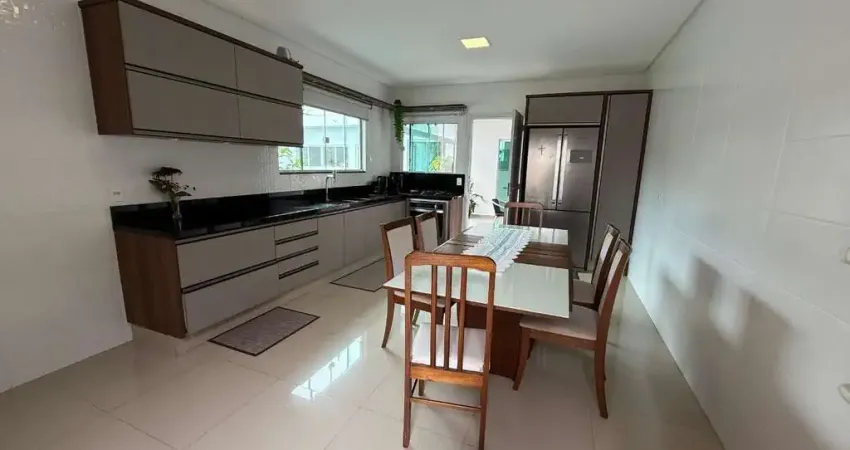 Casa com 3 quartos à venda na Rua Arnaldo Silveira de Souza, 128, Fazenda Santo Antônio, São José