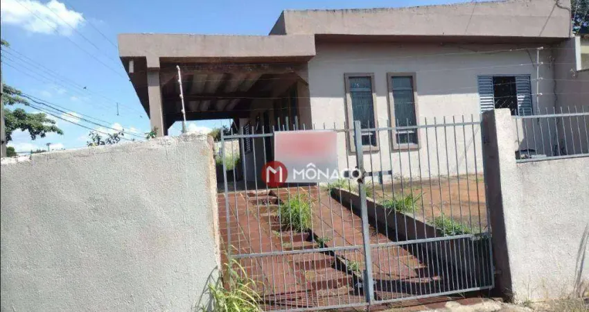 Casa com 2 quartos à venda na Rua Armando Forim, 25, Milton Gavetti, Londrina