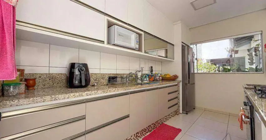 Casa com 2 quartos à venda na Rua Bombaim, Cláudia, Londrina