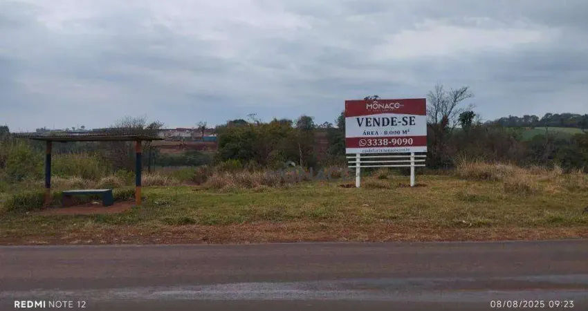 Oportunidade. Terreno na Mábio Palhano, próximo ao Cond. Sunset e estrada da Lontra. Fica numa esquina e é muito bem localizado.