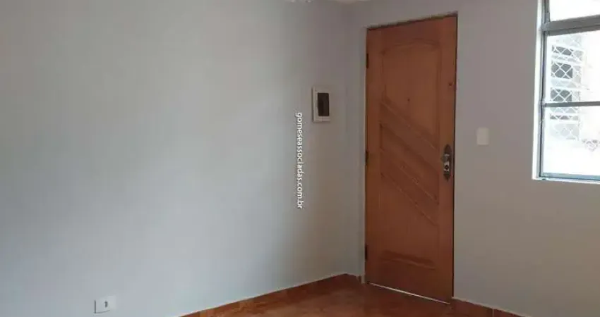 Apartamento para Alugar em São Paulo | 2 Dormitórios, 1 Vaga e Área Verde