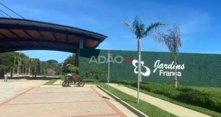 Terreno em condomínio fechado à venda na Rua Chablis, Jardins França, Goiânia
