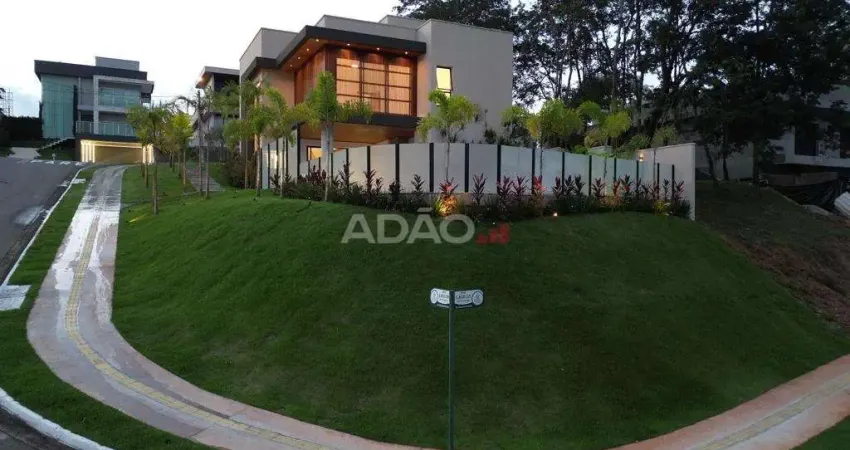 Casa em condomínio fechado com 4 quartos à venda na Rua Lago 20, s/n, Condomínio do Lago, Goiânia
