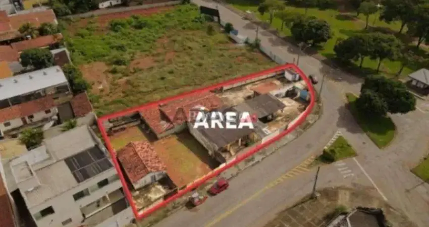 Terreno à venda na Praça C8, Setor Sudoeste, Goiânia