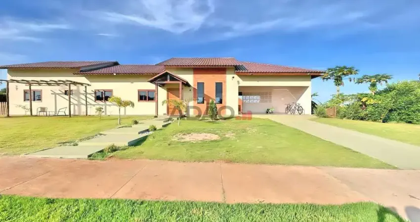 Casa em condomínio fechado com 4 quartos à venda na Rua SD 1, 00, Zona Rural, Santo Antônio de Goiás