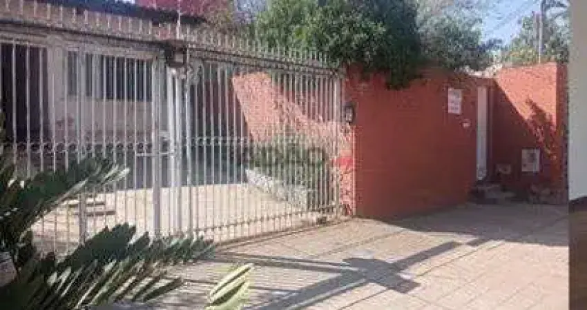 Casa à Venda no Setor Sul – 3 Quartos, Sauna e Piscina para Seu Conforto!