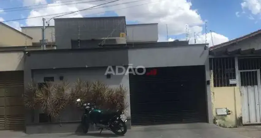 Casa com 3 quartos à venda na Avenida da Divisa, 266, Vila Santa Helena, Goiânia