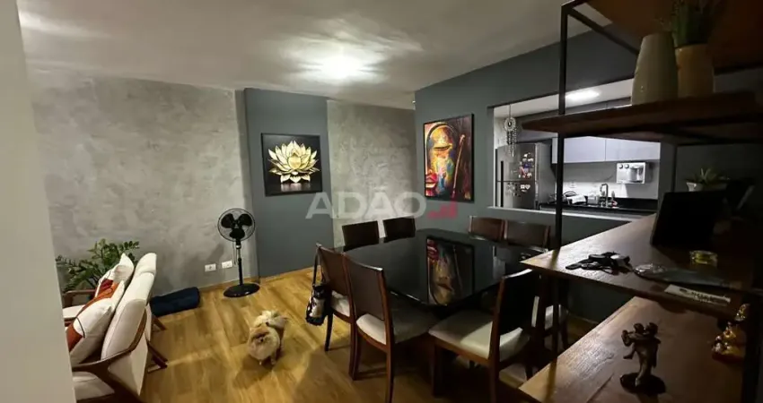 Apartamento no Residencial Ajuí , frente para a praça do triângulo no Alto da Gloria.