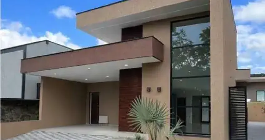 Casa em Condomínio para Venda em Sorocaba, Condomínio Villa Verona, 3 dormitórios, 1 suíte, 2 banheiros, 4 vagas