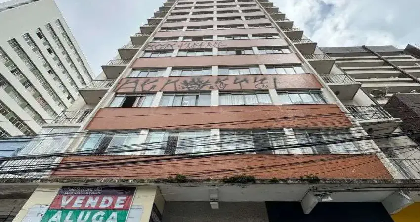 Apartamento 2 dormitórios para locação no Centro de Curitiba