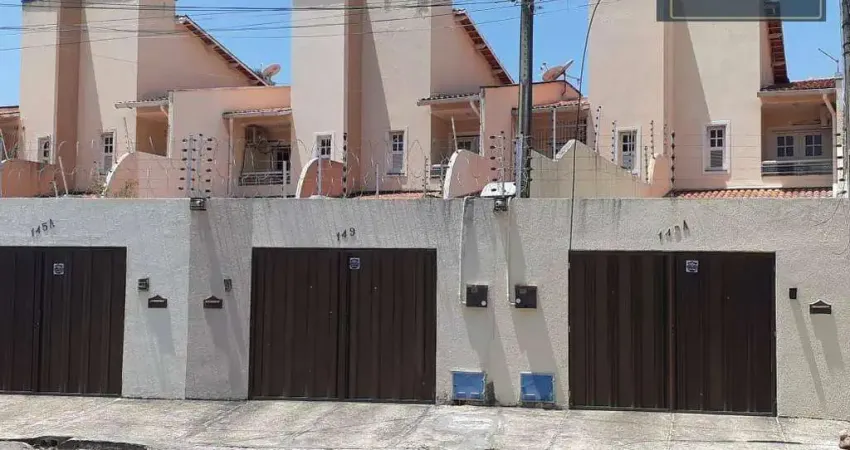 Casa com 3 dormitórios à venda, 138 m² por R$ 510.000,00 - Vicente Pinzon - Fortaleza/CE
