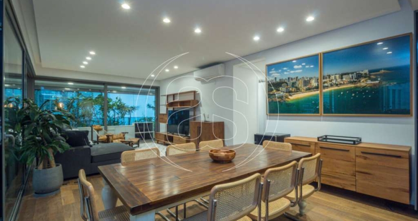 Apartamento a VENDA, na VILA NOVA CONCEIÇÃO, 248 M ÚTEIS, 4 VAGAS, NOVO!