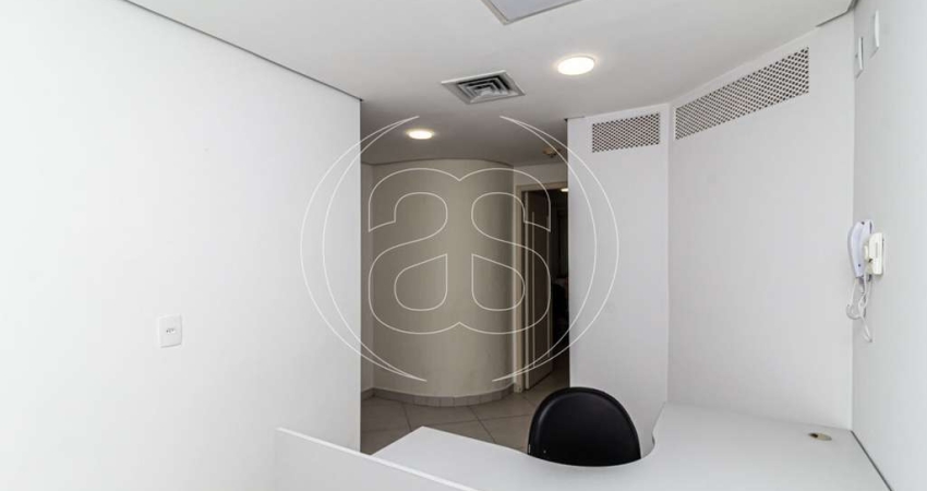 Sala comercial com 3 salas para alugar na Rua Ministro Gabriel de Rezende Passos, 500, Moema, São Paulo