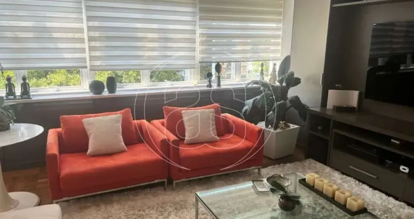 Apartamento com 178m² á venda