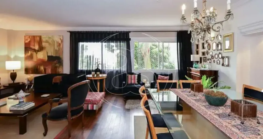 Apartamento em Jardim Paulista com 150m²