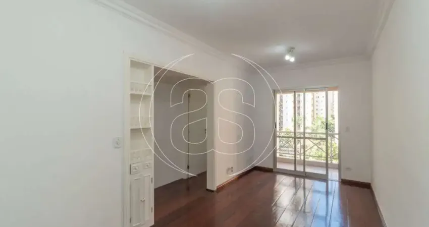 Apartamento á venda e Moema Pássaros com 1 vaga de garagem