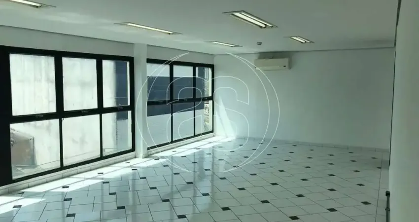 Oportunidade Única em Santo Amaro: Sala Comercial de 60m² com Acessibilidade e Conforto!