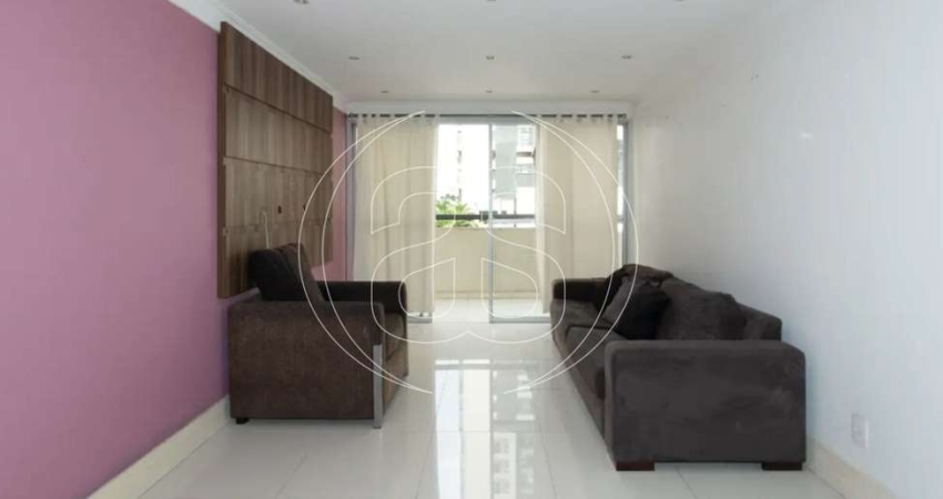 APARTAMENTO NA REGIÃO DE MOEMA
