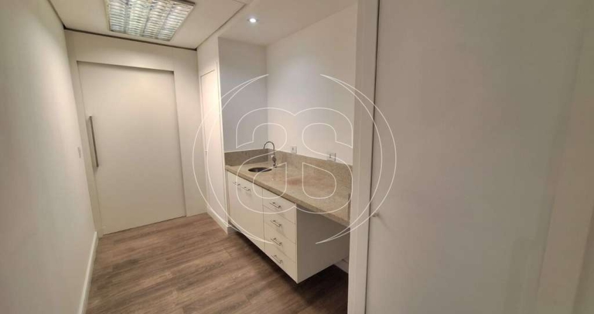 SALA COMERCIAL PARA LOCAÇÃO COM GARAGEM NA VL.OLINPÍA