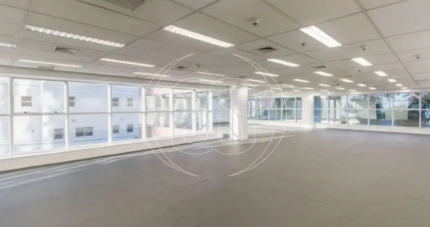 CONJUNTO COMERCIAL NA REGIÃO DA VILA NOVA CONCEIÇÃO