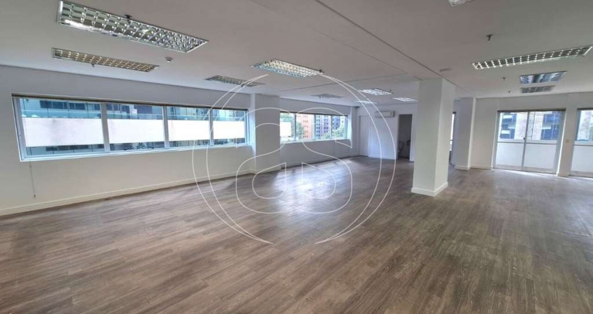 Sala comercial com 1 sala para alugar na Rua Fidêncio Ramos, 160, Vila Olímpia, São Paulo