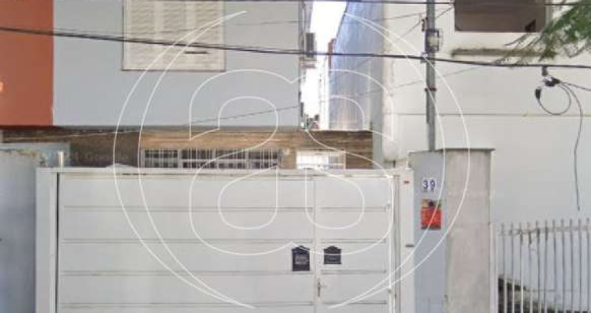 CASA PARA LOCAÇÃO COM SUÍTE E GARAGEM NA VIAL CORDEIRO