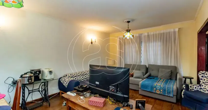 Sobrado de esquina com 3 quartos para locação, Vila Cruzeiro, ao lado da Hípica de Santo Amaro/SP