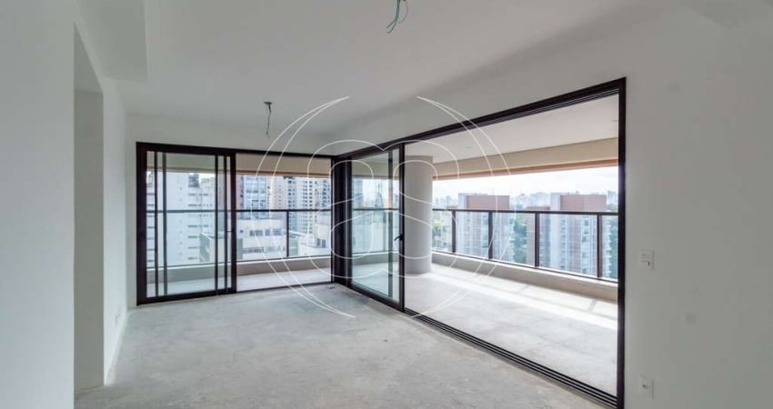 APARTAMENTO EM MOEMA COM 153 METROS - ANDAR ALTO - VENDA
