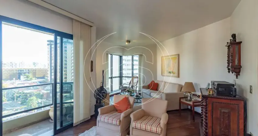 APARTAMENTO RESIDENCIAL NA REGIÃO DE MOEMA COM 172m²