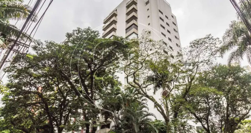 APTO NO CORAÇÃO DE MOEMA ÍNDIOS COM 3 SUÍTES E 5 VAGAS