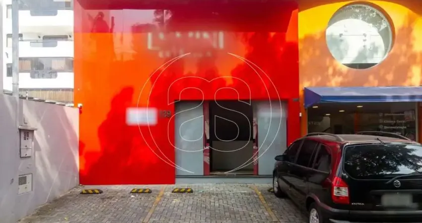 Ponto comercial com 8 salas para alugar na Rua Canário, 539, Moema, São Paulo
