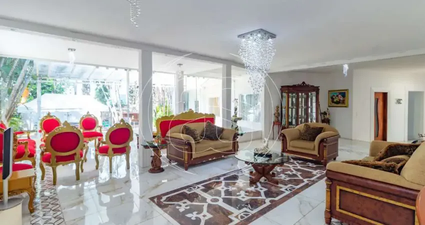 Casa com 3 quartos para alugar na Rua Carlos Ferreira, 34, Jardim Everest, São Paulo