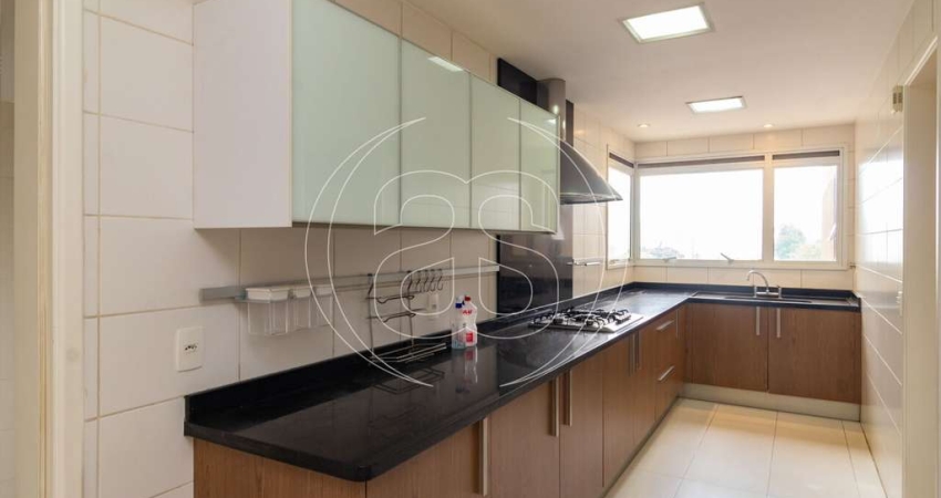 Apartamento para venda com 3 suítes e 4 vagas de garagem em moema