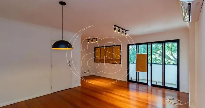 Apartamento com 3 quartos para alugar na Avenida Ibijaú, 322, Moema, São Paulo