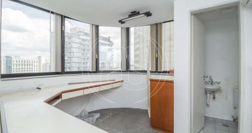Sala comercial com 3 salas para alugar na Avenida Iraí, 75, Moema, São Paulo