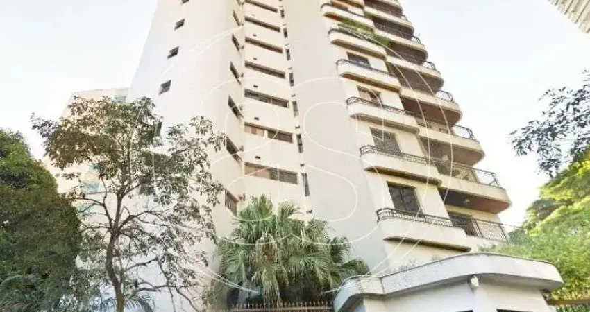 APARTAMENTO NO CAMPO BELO 4 DORMITÓRIOS - 220m²