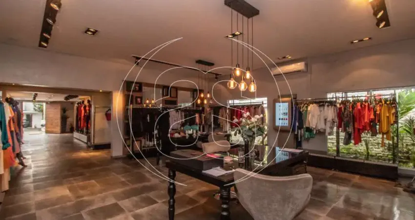 Casa comercial com 5 salas à venda na Rua Professor João Brito, 56, Vila Nova Conceição, São Paulo