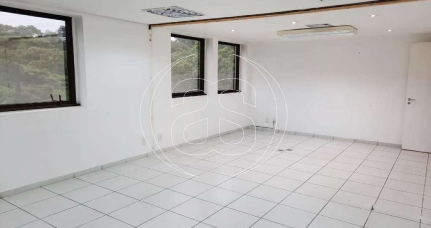 AMPLO CONJ. COMERCIAL - 01 VAGA DE GARAGEM