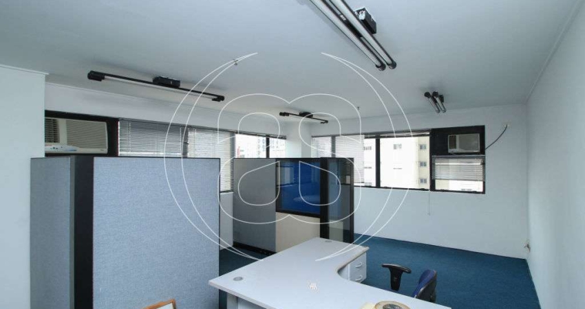 Sala comercial com 3 salas para alugar na Alameda Iraé, 620, Moema, São Paulo