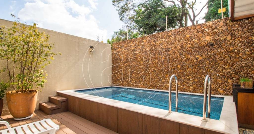 Casa para VENDA, em condomínio fechado, Junto do Parque do Ibirapuera, 300 M ÚTEIS, com Piscina.