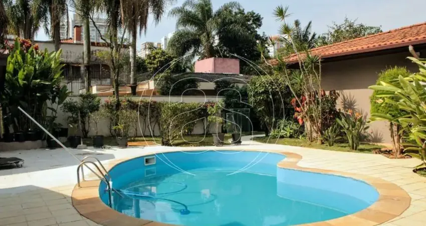 Casa no Campo Belo - 480m², 4 dorm. 4 suíte e 5 vagas.