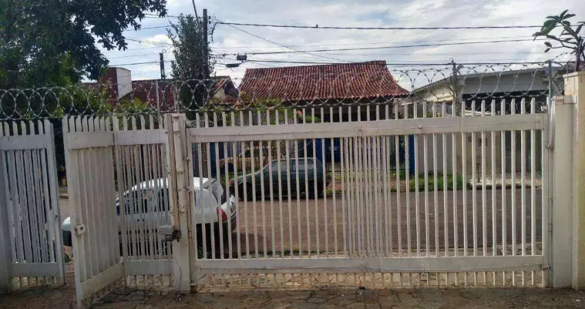Casa com 4 dormitórios à venda, 329 m² por R$ 800.000,00 - Ribeirânia - Ribeirão Preto/SP