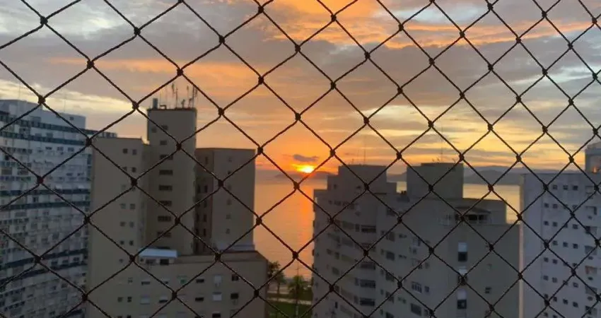 Apartamento alto padrão, 3 dormitórios, ponta da praia em santos