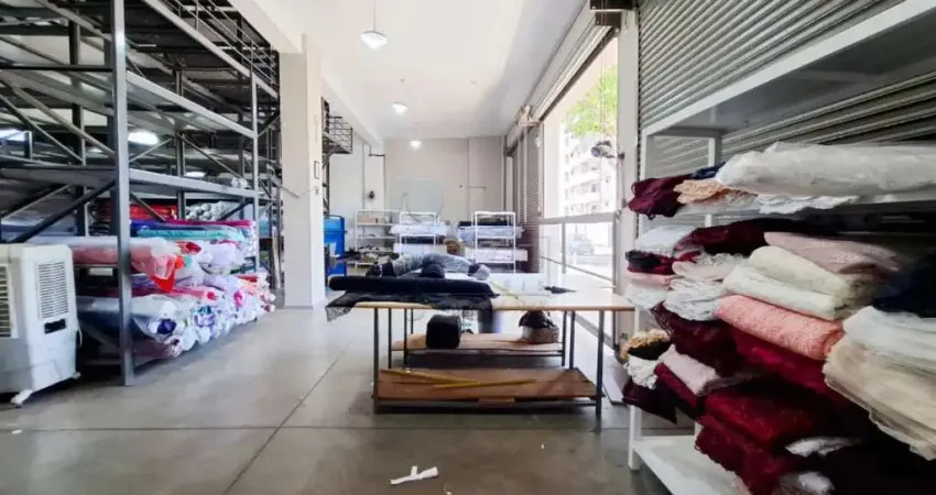 Loja comercial de 686m² com espaço amplo para locação - Jardim Paulistano