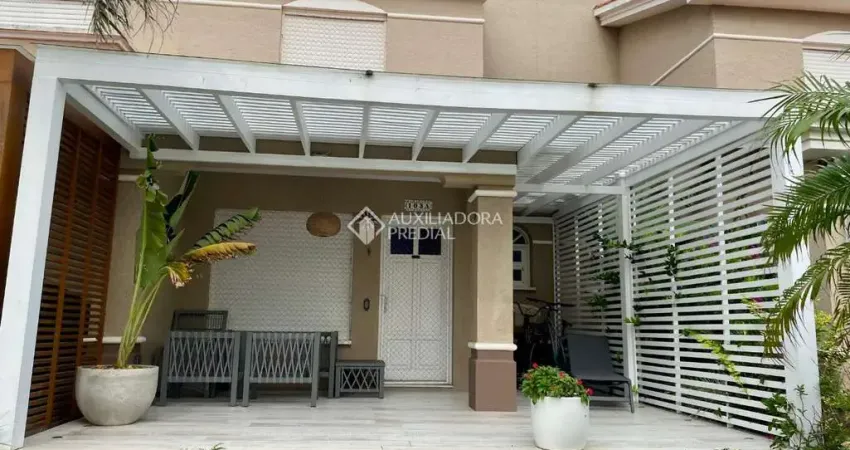 Casa em condomínio fechado com 2 quartos à venda na Avenida Paraguassu, 725, Centro, Xangri-Lá